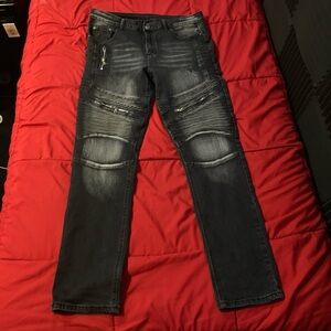Men's Distressed Black Skinny Jeans